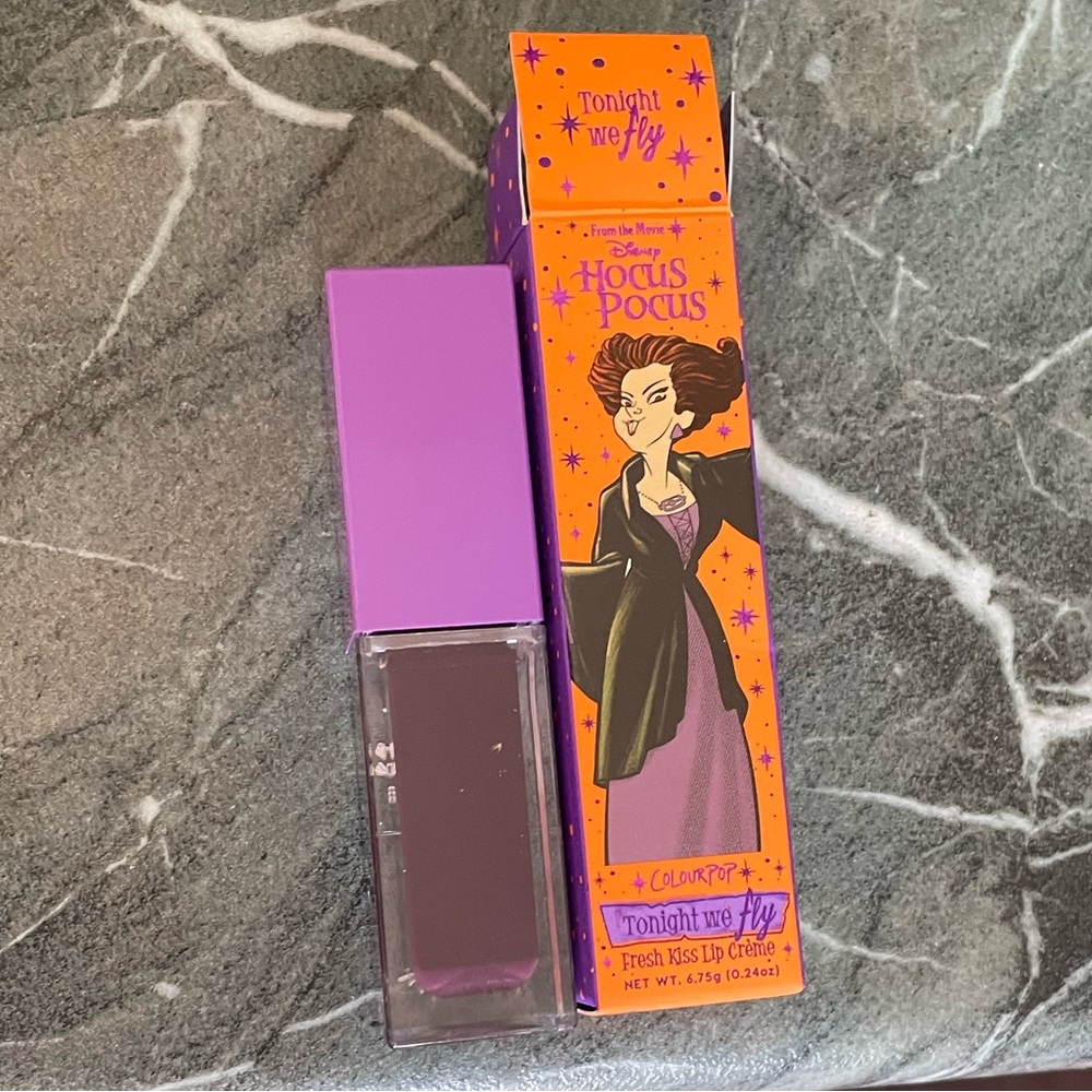 Hocus Pocus Tonight we Fly Lip Crème